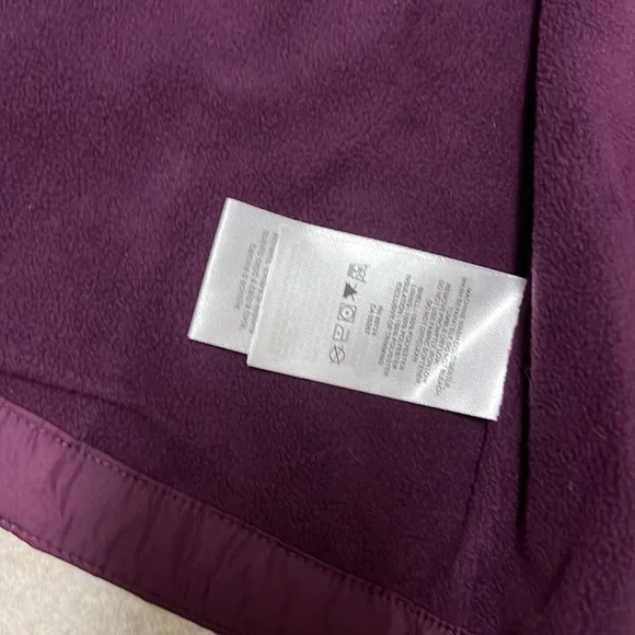 Columbia fleece lined vest - Picture 3 of 3